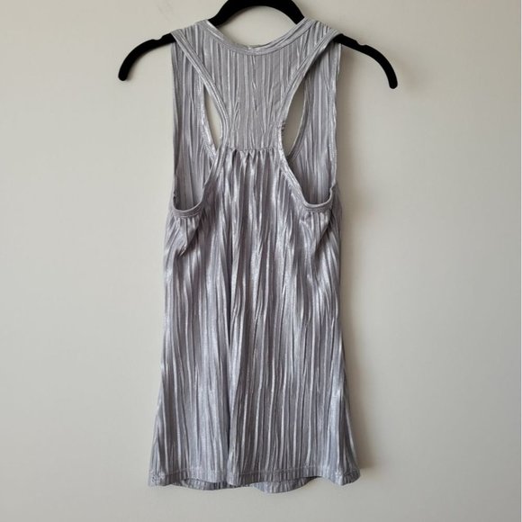 TOPSHOP Silver Pleated Racerback Tank - Picture 11 of 11